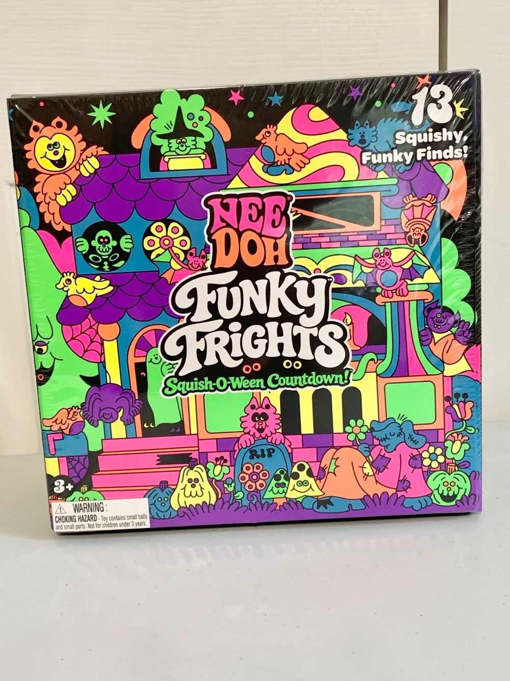 Needoh Funky Frights Halloween Advent Calendar 13 Squishies NEW SEALED Nee Doh